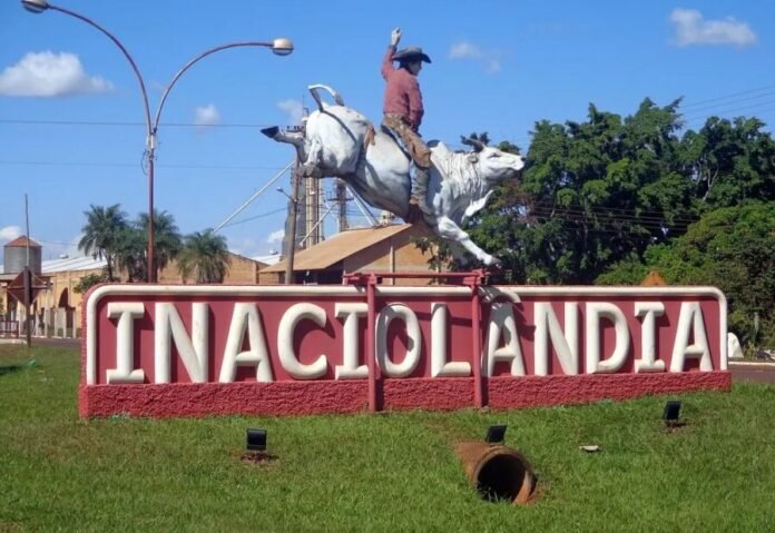 Cidade goiana anuncia concurso público com salários de até R$ 4.070,20; veja como se inscrever